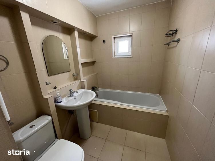 Apartament cu 3 camere decomandat în Herăstrău