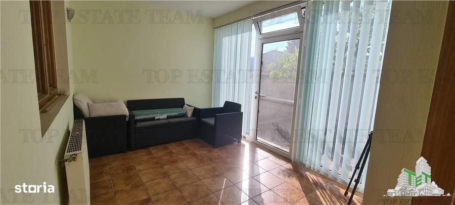 Casă cu 4 camere decomandat în Bucureștii Noi