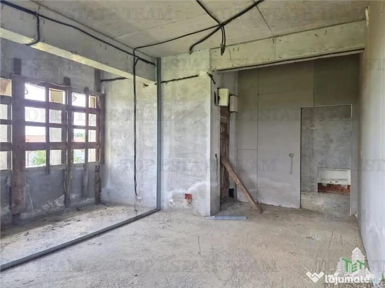 Casă cu 6 camere cu Teren 1372 Mp în Ghermănești