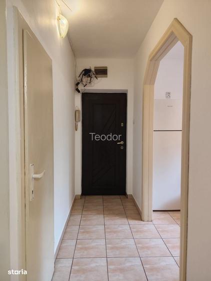Apartament 2 camere, semidecomandat, ultracentral, Oradea INCHIRIERE