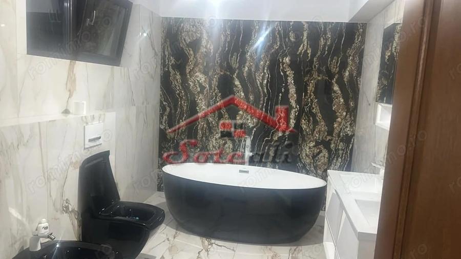 Casă cu Teren 783 Mp în Cornu
