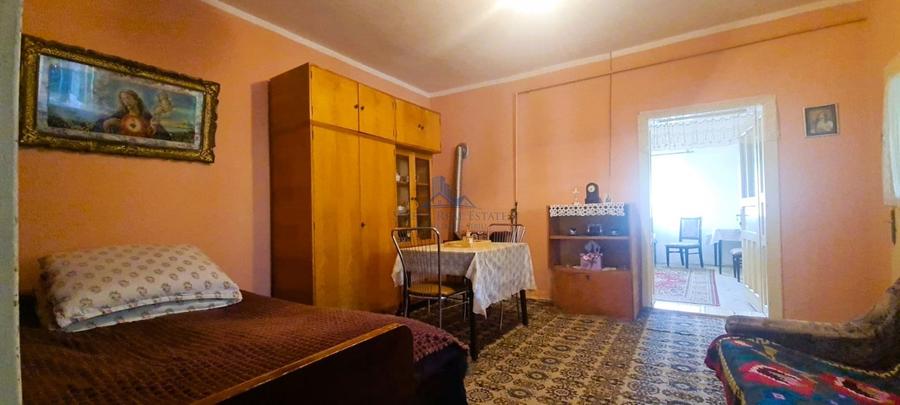 Casă individuală cu 4 camere cu Teren 1500 Mp în Târnăveni