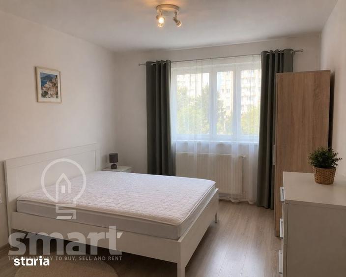 Apartament cu 3 camere decomandat în Între Lacuri