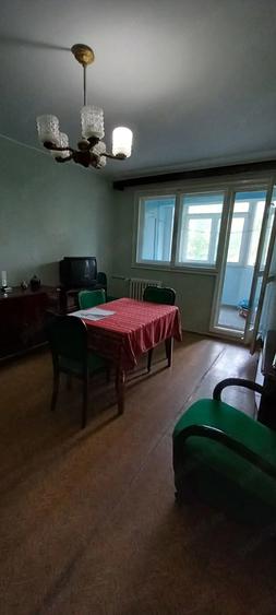 Apartament cu 2 camere decomandat în Dorobanți