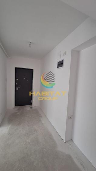 Apartament cu 3 camere semidecomandat în Berceni