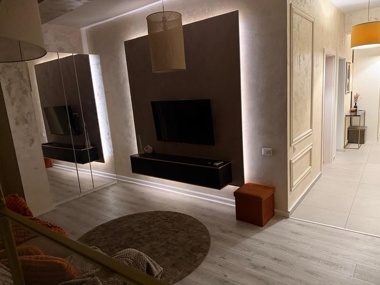 Apartament cu 3 camere decomandat, mobilat în Otopeni
