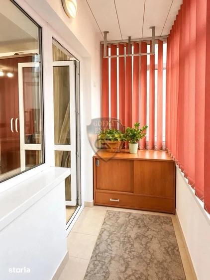 Apartament cu 3 camere decomandat în Anda