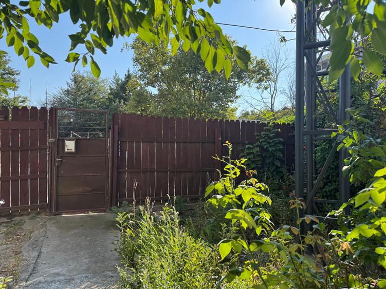 Casă cu 5 camere cu Canalizare în Uverturii