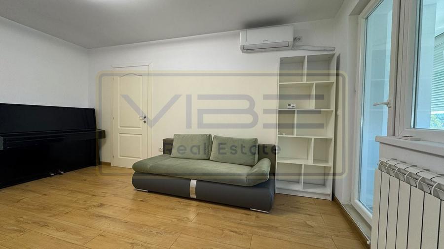 Apartament cu 2 camere semidecomandat, mobilat în Podu Roș