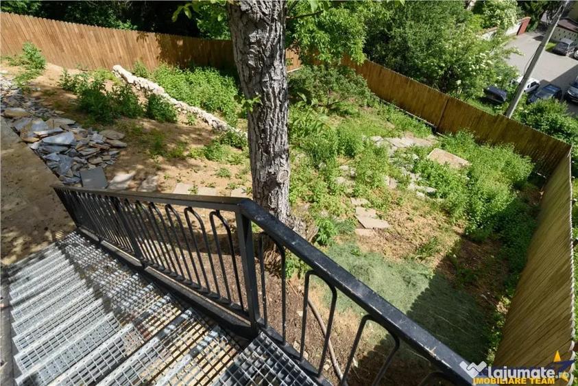 Casă cu 6 camere cu Teren 623 Mp în Centrul Istoric