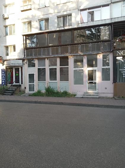 Spațiu comercial, de 17 mp, în Alexandru cel Bun