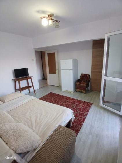 Garsonieră decomandată în Narcisa