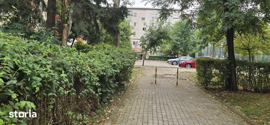 Apartament cu 2 camere în Micro 9