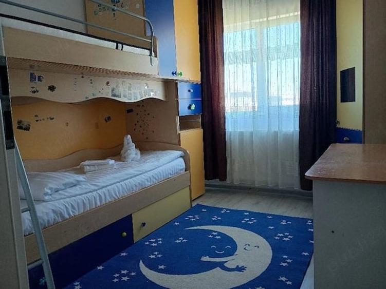 Apartament cu 3 camere decomandat, mobilat în Theodor Pallady