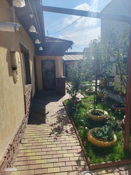 Casă cu 5 camere cu Canalizare în Colentina