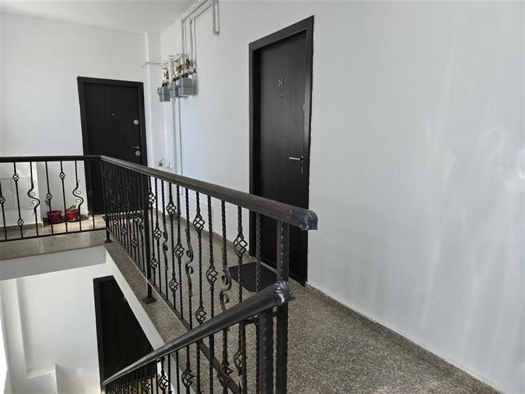 Apartament cu 2 camere decomandat în Bucureștii Noi