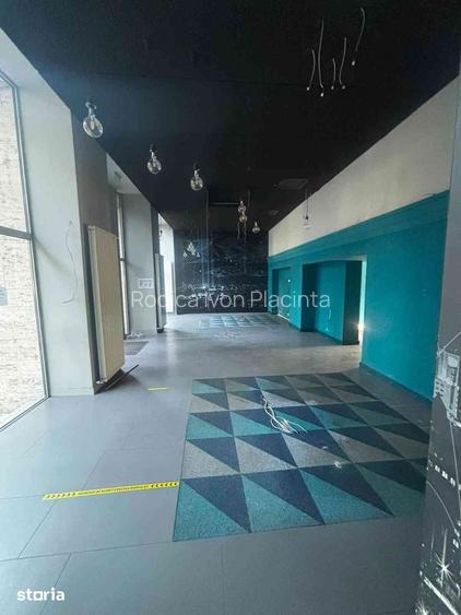 Spatiu comercial show room