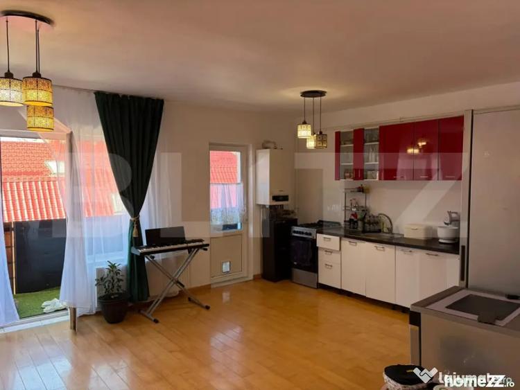 Apartament cu 4 camere semidecomandat în Mănăștur