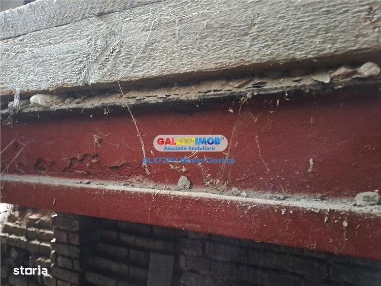 Casă cu 6 camere cu Teren 267 Mp în Ultracentral
