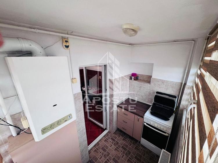 Apartament cu 3 camere decomandat în Alfa