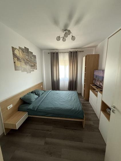 Apartament cu 2 camere decomandat în Dumbrăvița