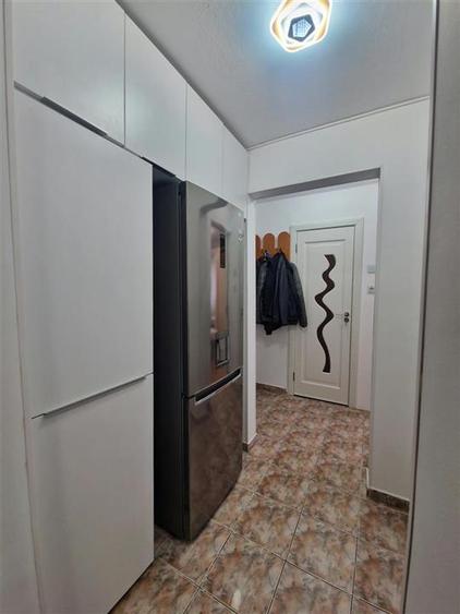 Apartament cu 2 camere decomandat, mobilat în Lujerului