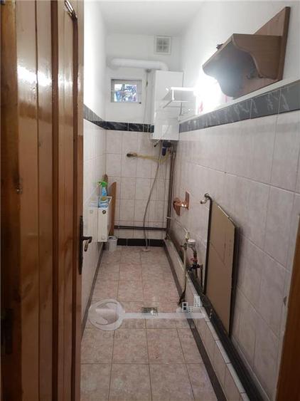 Birou, de 35 mp, în Central