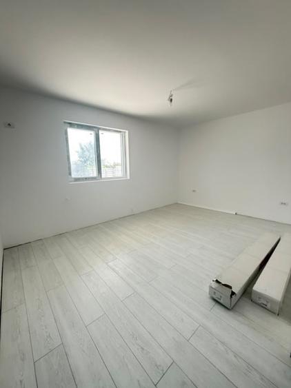 Apartament cu 2 camere decomandat în Bragadiru