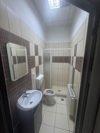 Spațiu comercial, de 72 mp, în Ultracentral