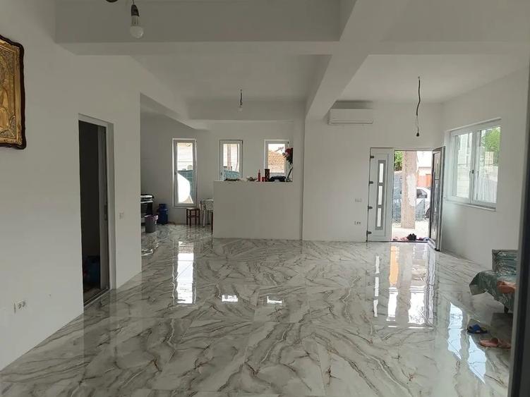 Casă cu 2 camere în Colentina