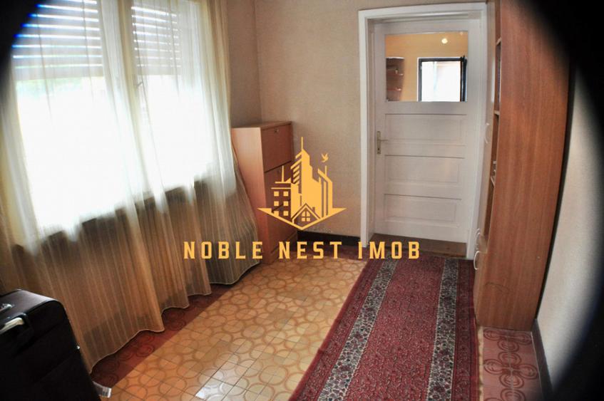 Casă cu 5 camere cu Teren 200 Mp în Central