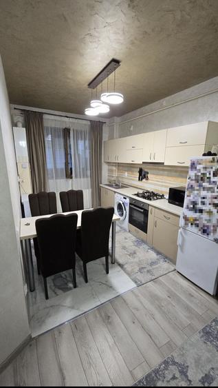 Apartament cu 2 camere decomandat în Tătărași