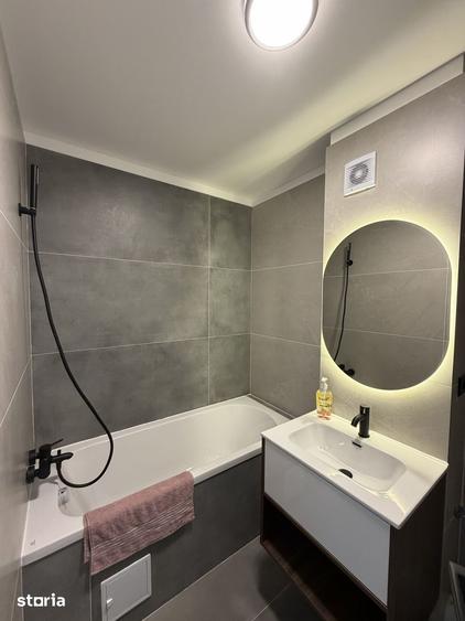 Apartament cu 2 camere decomandat în Berceni