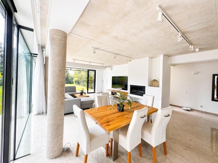 Furnished fully equipped G+2 villa 2014 building, 5 terraces, 700sqm plot Pipera - 4