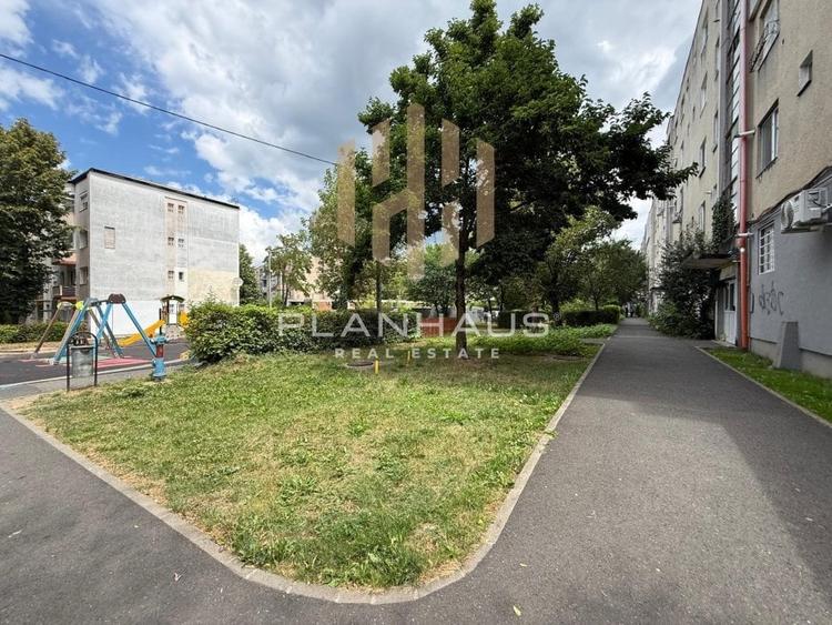 Apartament cu 2 camere semidecomandat în Ultracentral