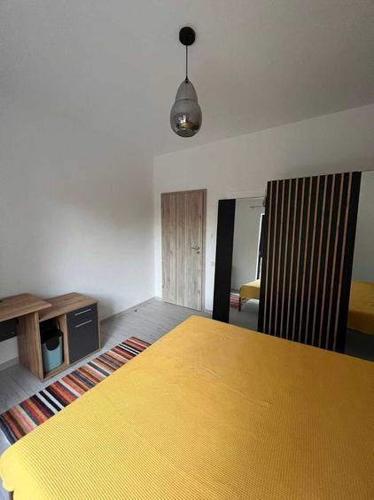 Apartament cu 2 camere decomandat, mobilat în Mihai Bravu