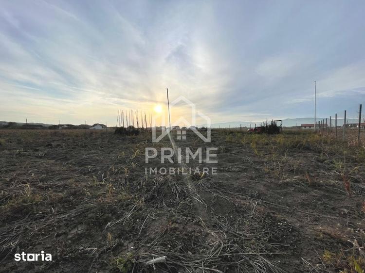 Teren de 800 mp, în Central