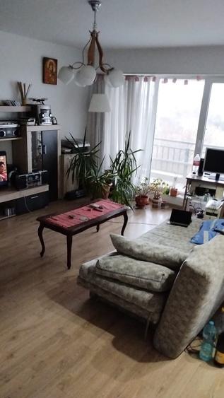 Apartament cu 2 camere decomandat, mobilat în Antiaeriană