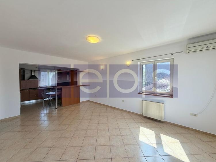 Apartament cu 4 camere în Șoseaua Nordului