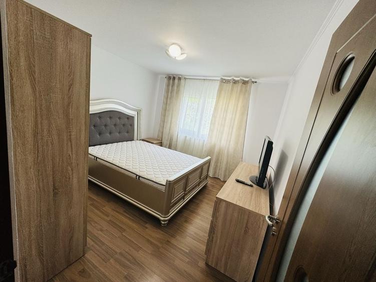 Apartament cu 2 camere decomandat în Gară