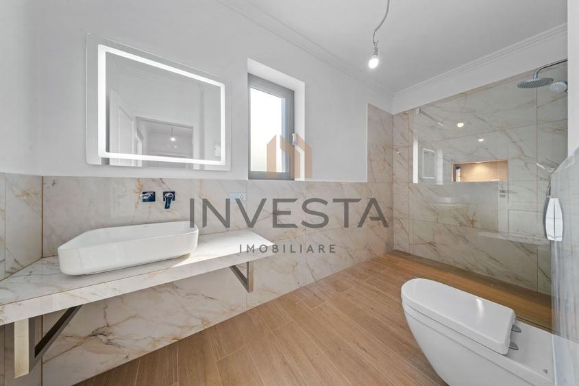 Casă individuală cu 8 camere cu Canalizare în Borhanci