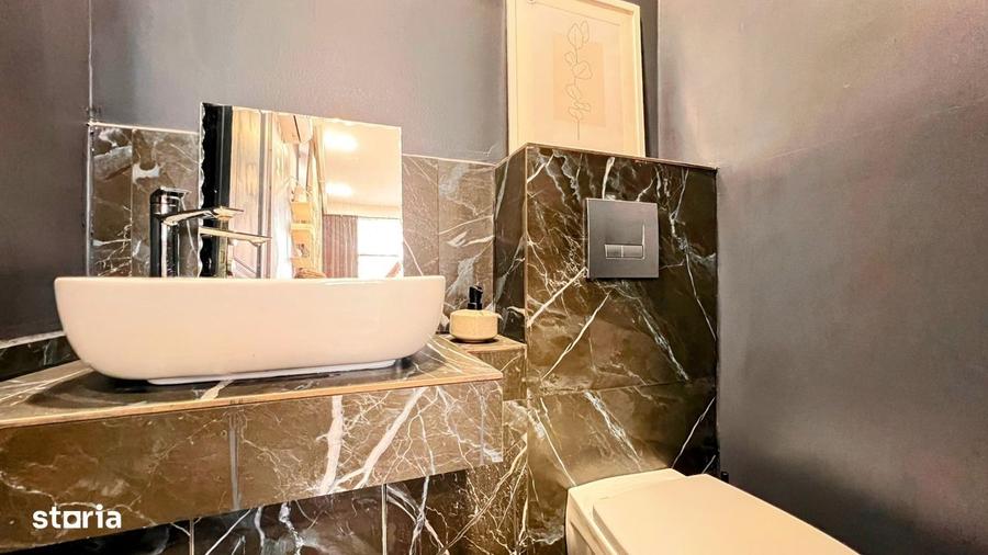 Spațiu comercial, de 40 mp, în Central