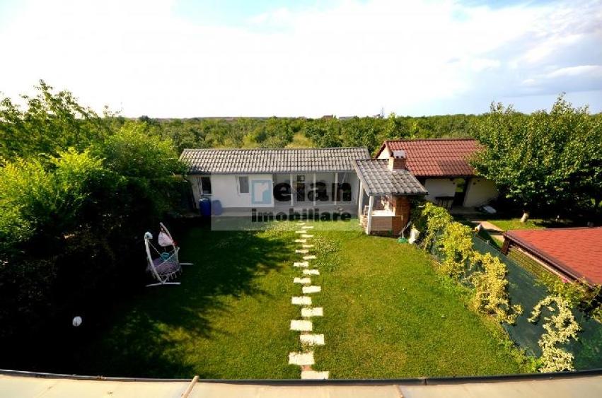 Casă cu 6 camere cu Canalizare în Săftica