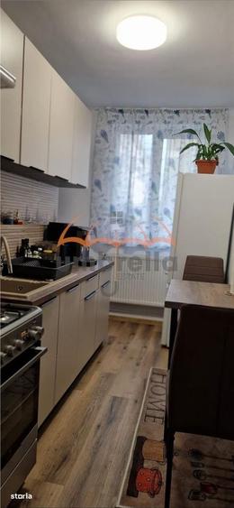 Apartament 3 cam. de vanzare str. Horea - 4