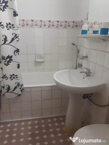 Apartament cu 3 camere în Unirii