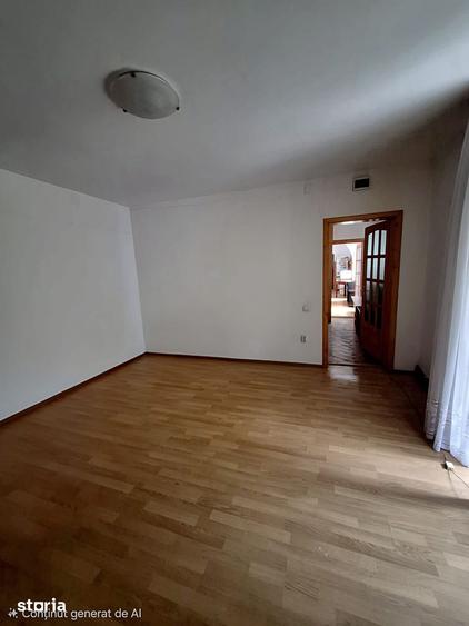 Casă cu 3 camere cu Teren 72.2 Mp în Tractorul
