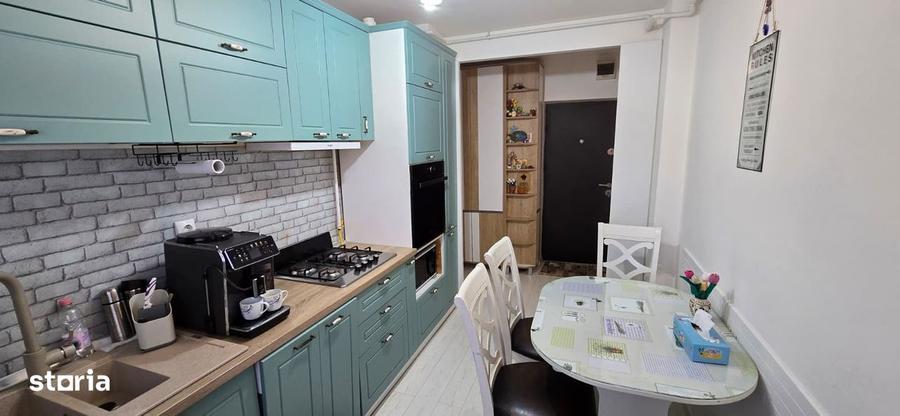 Apartament cu 3 camere, balcon ?i garaj in Manastur - 3