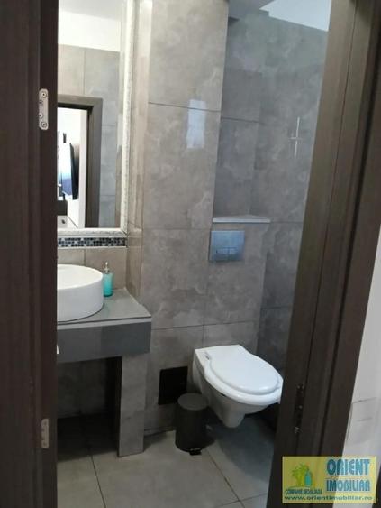 Apartament cu 3 camere decomandat în Tomis Plus