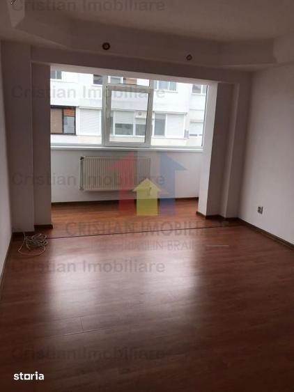 Apartament cu 2 camere decomandat în Barieră