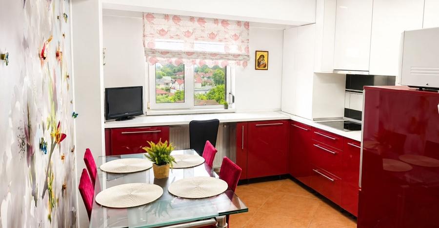 Apartament cu 2 camere semidecomandat în Aeroport